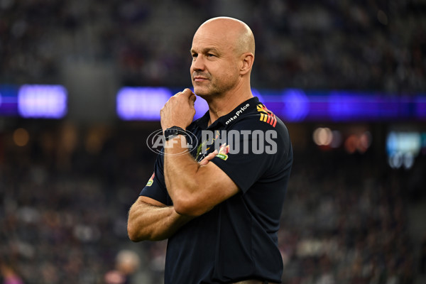 AFL 2025 Round 07 - Fremantle v Adelaide - A-58958582