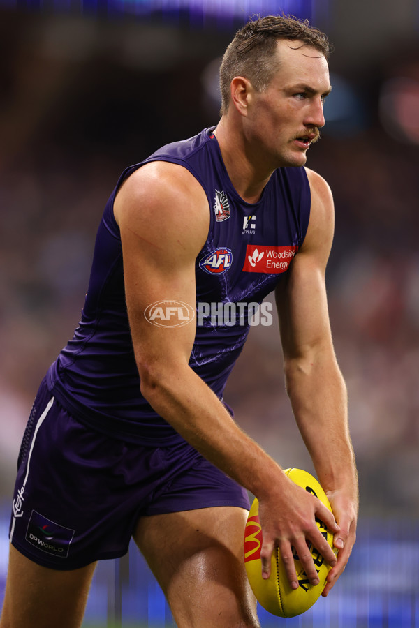AFL 2025 Round 07 - Fremantle v Adelaide - A-58958628