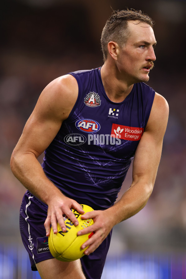 AFL 2025 Round 07 - Fremantle v Adelaide - A-58958630