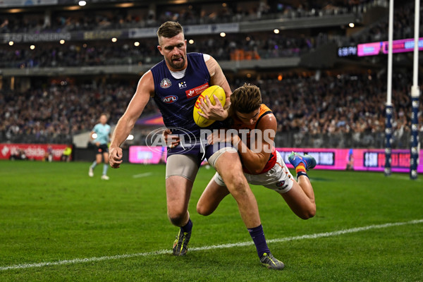 AFL 2025 Round 07 - Fremantle v Adelaide - A-58958643
