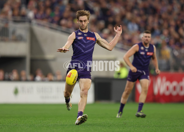 AFL 2025 Round 07 - Fremantle v Adelaide - A-58960601