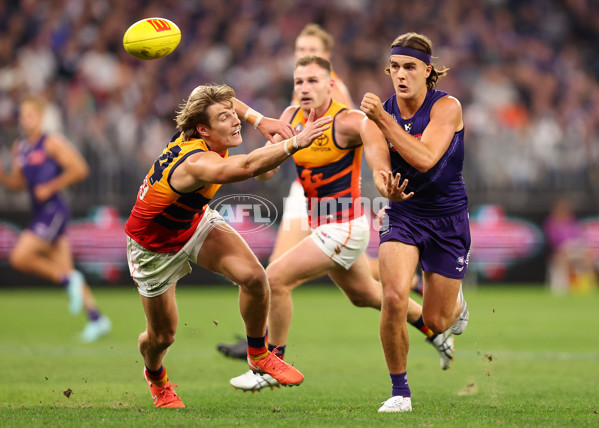 AFL 2025 Round 07 - Fremantle v Adelaide - A-58960632