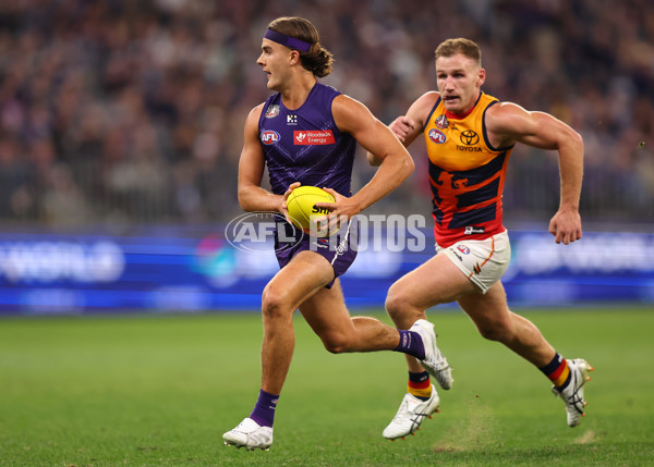 AFL 2025 Round 07 - Fremantle v Adelaide - A-58960633