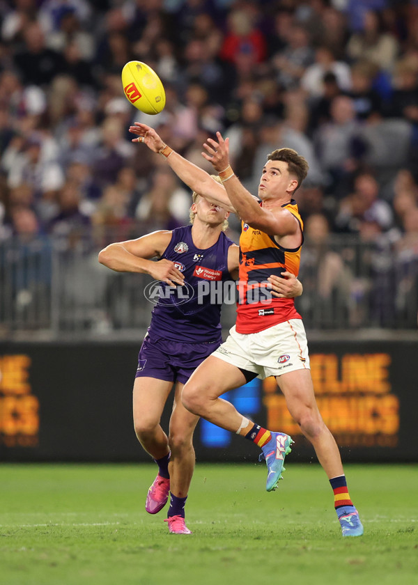 AFL 2025 Round 07 - Fremantle v Adelaide - A-58961283