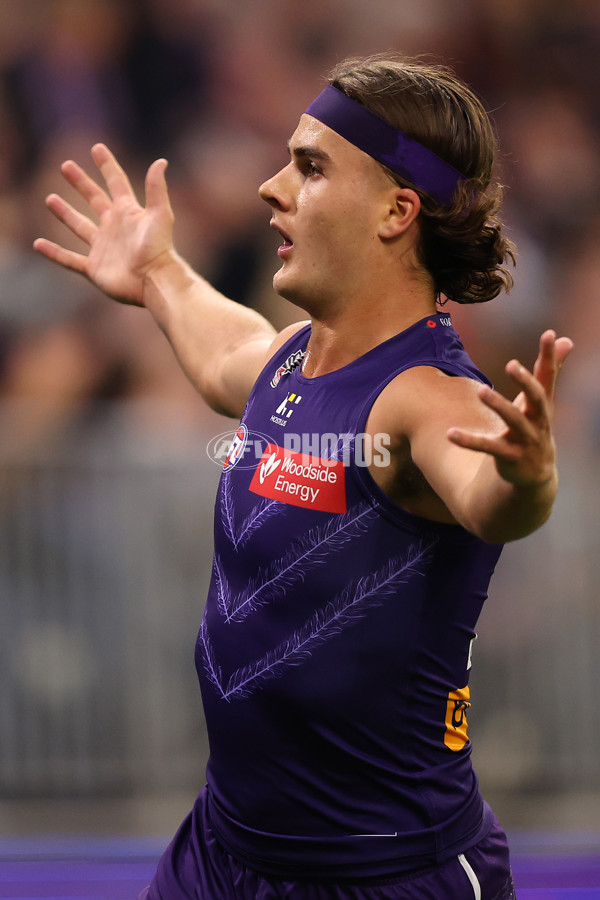 AFL 2025 Round 07 - Fremantle v Adelaide - A-58961316