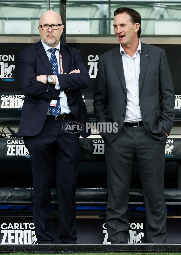 AFL 2025 Round 07 - Collingwood v Essendon - A-58961352
