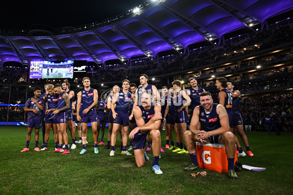 AFL 2025 Round 07 - Fremantle v Adelaide - A-58963267