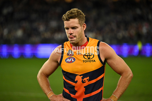 AFL 2025 Round 07 - Fremantle v Adelaide - A-58963735