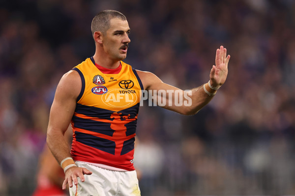 AFL 2025 Round 07 - Fremantle v Adelaide - A-58963766
