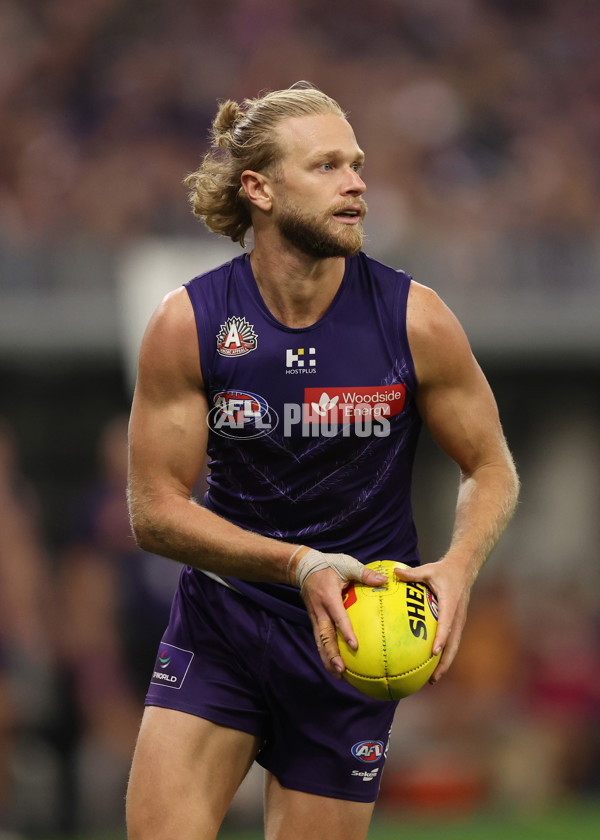 AFL 2025 Round 07 - Fremantle v Adelaide - A-58966234