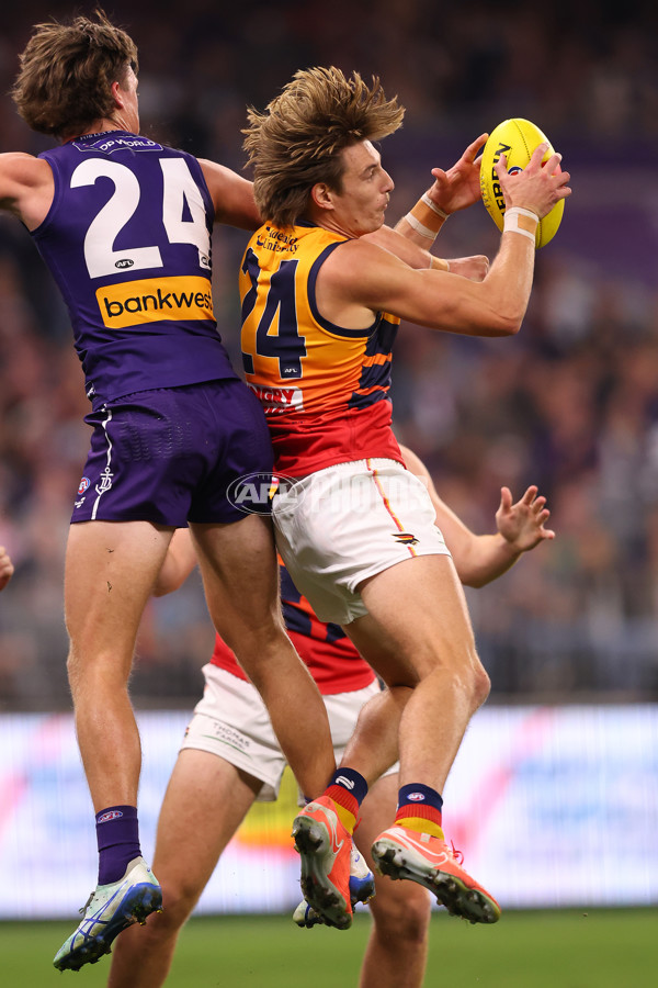 AFL 2025 Round 07 - Fremantle v Adelaide - A-58966268