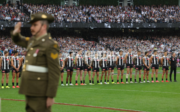 AFL 2025 Round 07 - Collingwood v Essendon - A-58968349