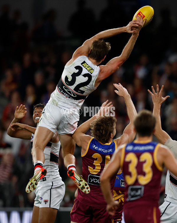AFL 2025 Round 07 - St Kilda v Brisbane - A-58974093
