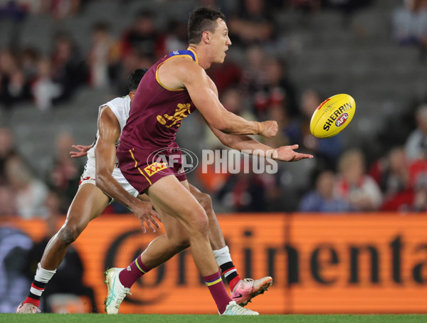 AFL 2025 Round 07 - St Kilda v Brisbane - A-58982715