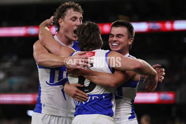 AFL 2025 Round 07 - Port Adelaide v North Melbourne - A-58988327