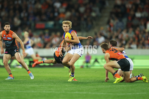 AFL 2025 Round 07 - GWS v Western Bulldogs - A-58992809