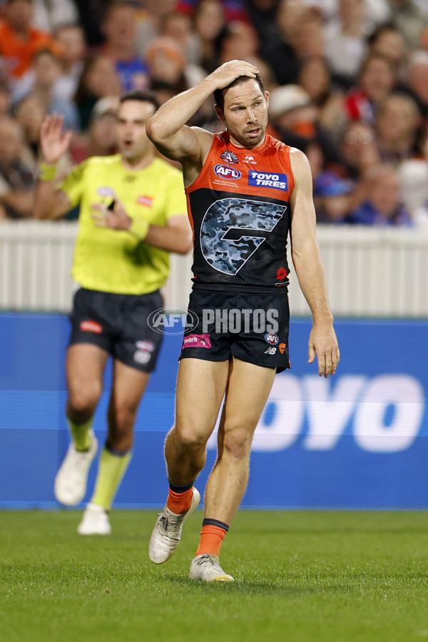 AFL 2025 Round 07 - GWS v Western Bulldogs - A-58997963