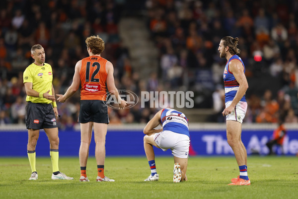 AFL 2025 Round 07 - GWS v Western Bulldogs - A-58998018