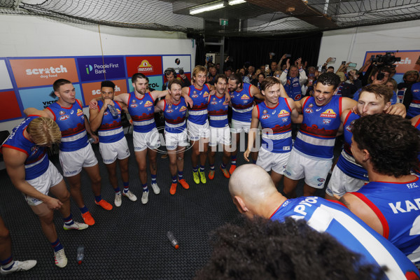 AFL 2025 Round 07 - GWS v Western Bulldogs - A-58999745