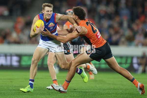 AFL 2025 Round 07 - GWS v Western Bulldogs - A-59000692
