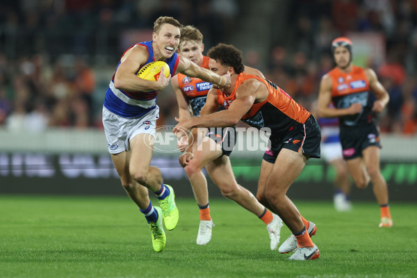 AFL 2025 Round 07 - GWS v Western Bulldogs - A-59000708
