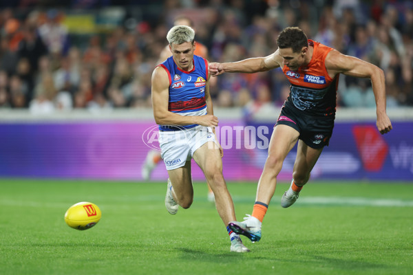AFL 2025 Round 07 - GWS v Western Bulldogs - A-59000742