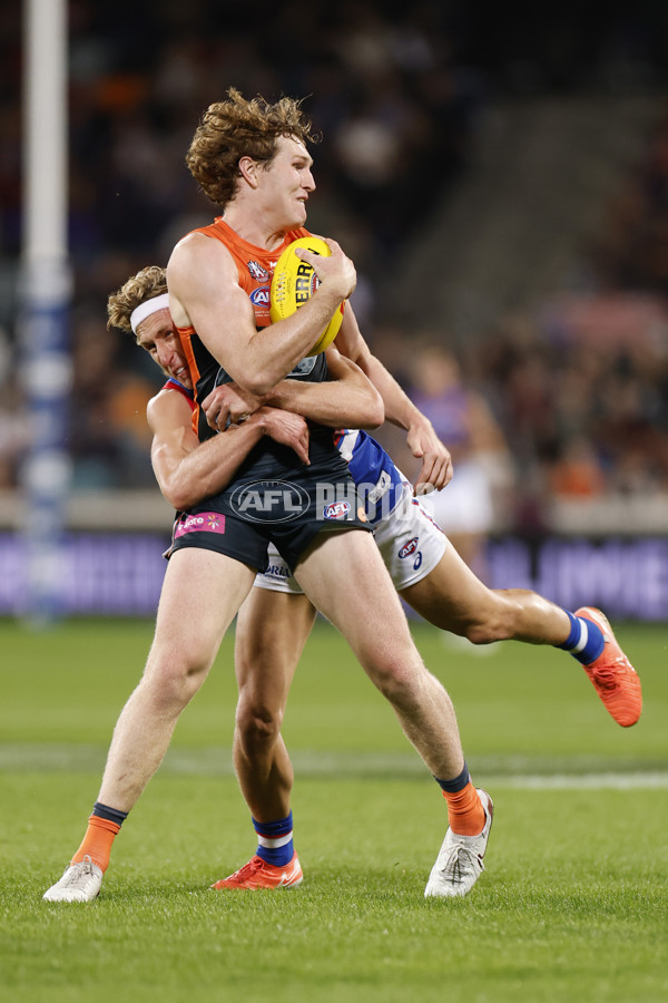 AFL 2025 Round 07 - GWS v Western Bulldogs - A-59000752