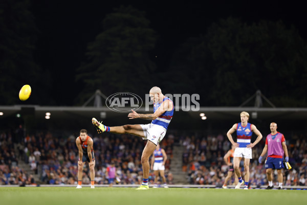 AFL 2025 Round 07 - GWS v Western Bulldogs - A-59003823