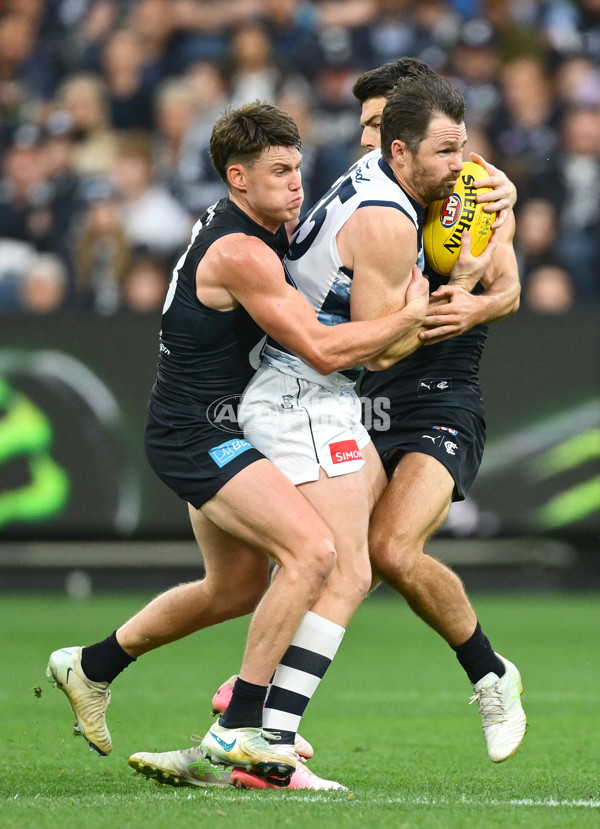 AFL 2025 Round 07 - Carlton v Geelong - A-59028726