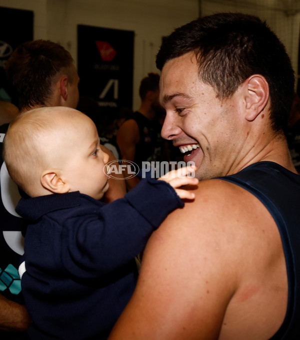 AFL 2025 Round 07 - Carlton v Geelong - A-59032103