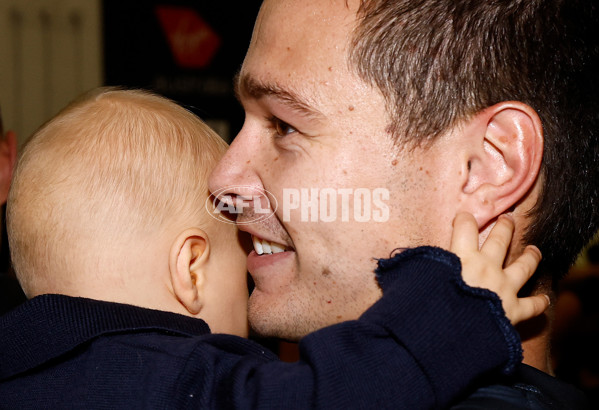 AFL 2025 Round 07 - Carlton v Geelong - A-59032104