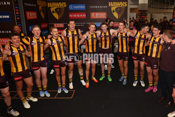 AFL 2025 Round 07 - Hawthorn v West Coast - A-59034590