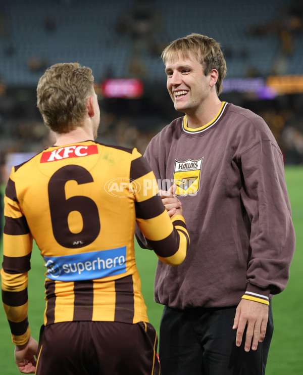 AFL 2025 Round 07 - Hawthorn v West Coast - A-59037053