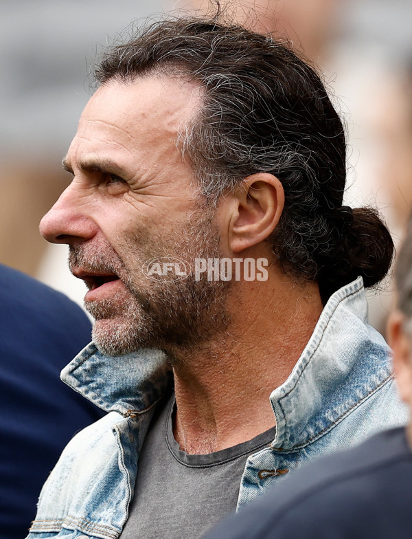 AFL 2025 Round 07 - Carlton v Geelong - A-59037102