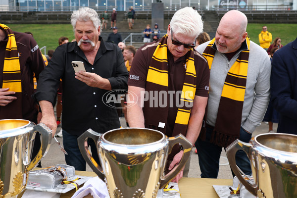 AFL 2025 Media - Hawthorn Media Opportunity 300425 - A-59040235