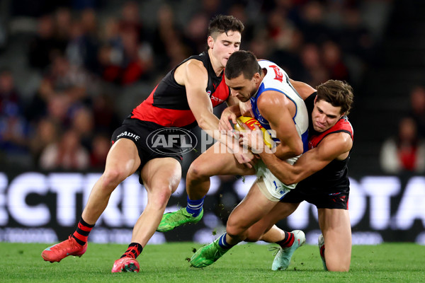 AFL 2025 Round 08 - Essendon v North Melbourne - A-59117309