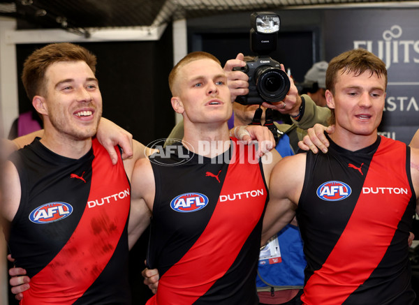 AFL 2025 Round 08 - Essendon v North Melbourne - A-59118891