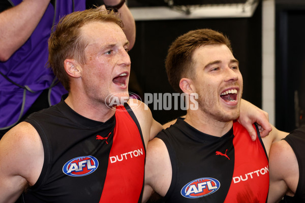 AFL 2025 Round 08 - Essendon v North Melbourne - A-59119461