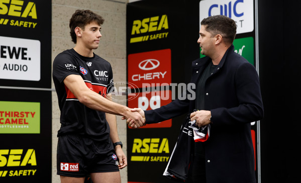 AFL 2025 Round 08 - St Kilda v Fremantle - A-59126536