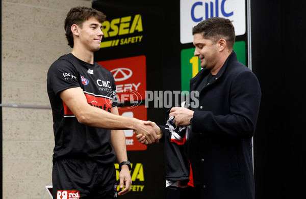 AFL 2025 Round 08 - St Kilda v Fremantle - A-59127230