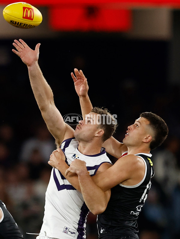 AFL 2025 Round 08 - St Kilda v Fremantle - A-59127300