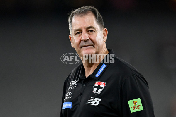 AFL 2025 Round 08 - St Kilda v Fremantle - A-59128531