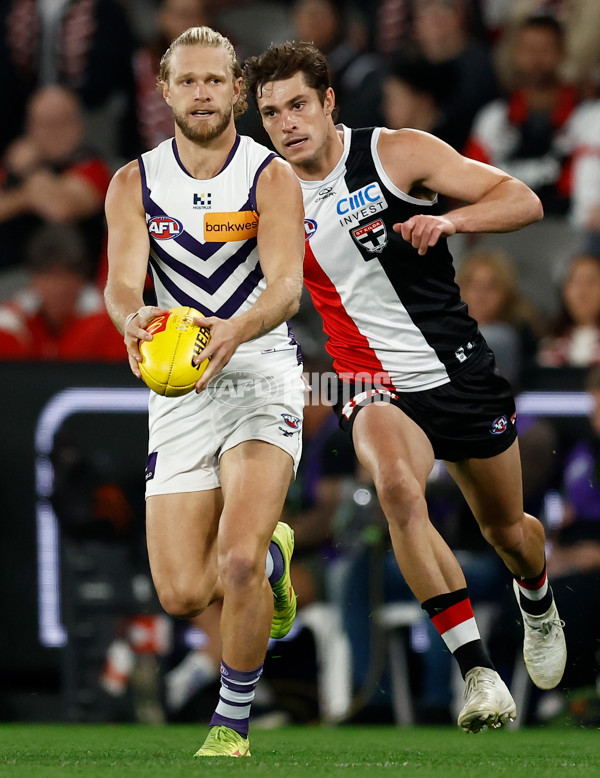 AFL 2025 Round 08 - St Kilda v Fremantle - A-59128558