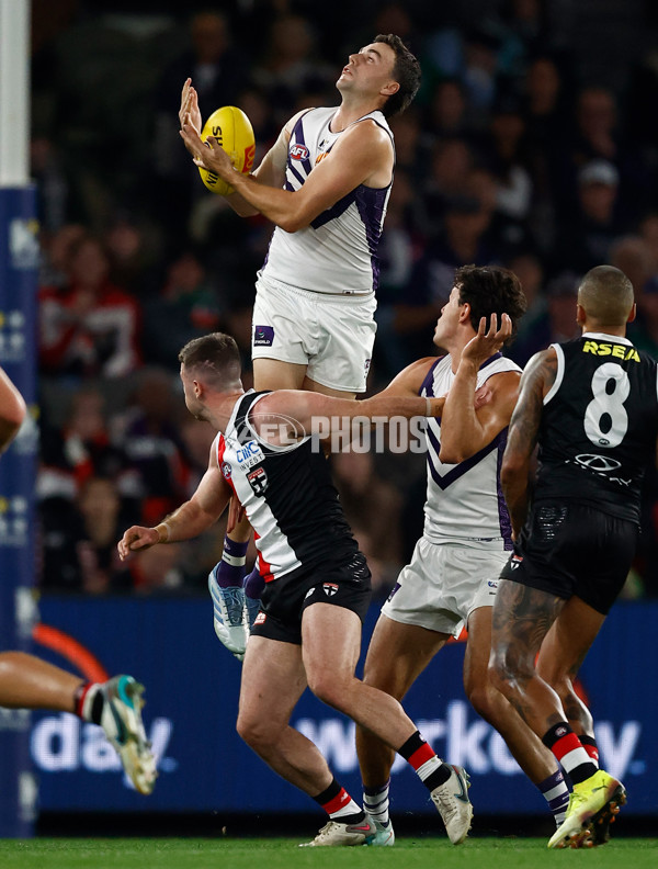 AFL 2025 Round 08 - St Kilda v Fremantle - A-59129462