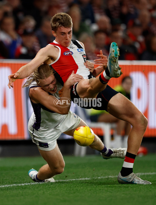 AFL 2025 Round 08 - St Kilda v Fremantle - A-59129523