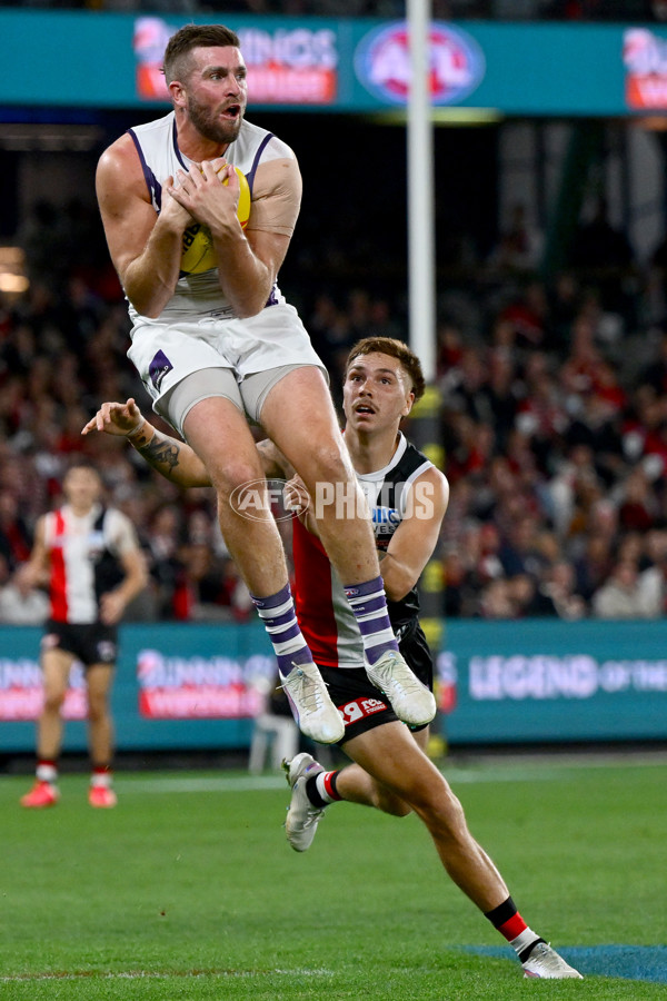 AFL 2025 Round 08 - St Kilda v Fremantle - A-59129531