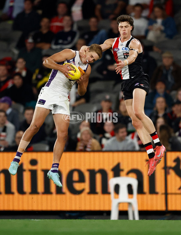 AFL 2025 Round 08 - St Kilda v Fremantle - A-59130968