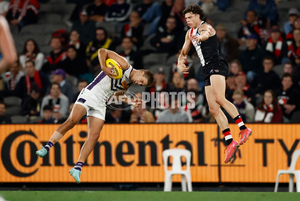 AFL 2025 Round 08 - St Kilda v Fremantle - A-59131025