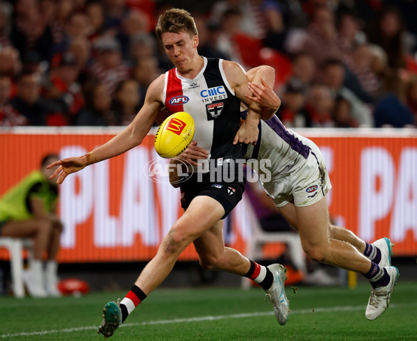 AFL 2025 Round 08 - St Kilda v Fremantle - A-59131026