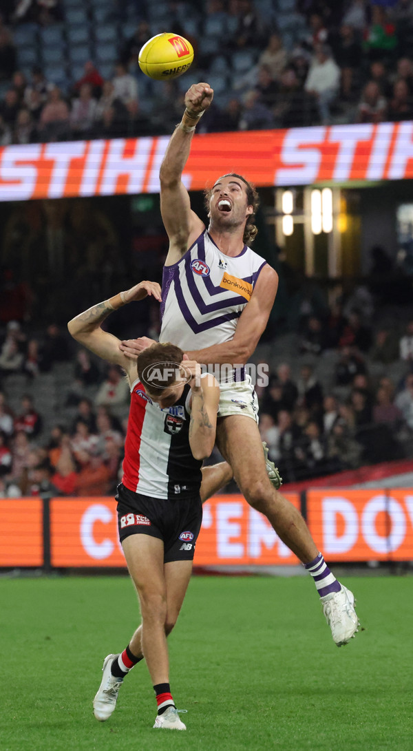 AFL 2025 Round 08 - St Kilda v Fremantle - A-59131050